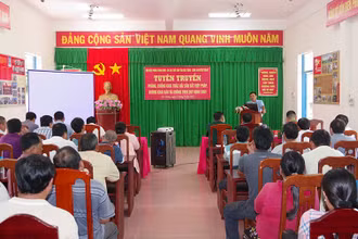 Buổi tuyên truyền giúp ngư dân hiểu rõ các quy định quốc tế về đánh bắt thủy sản 