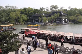Ảnh minh họa: Một góc “tiểu Tây Hồ” ở thành phố Nam Kinh, Trung Quốc. (Ảnh: Hồ Quân)