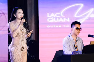 Ca sĩ trẻ Quỳnh Thi thể hiện ca khúc cô dành nhiều tình cảm.