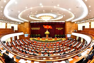 Hội nghị giữa nhiệm kỳ Ban Chấp hành Trung ương Đảng khóa XIII. (Ảnh ĐĂNG KHOA)