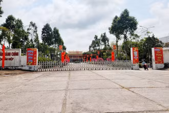 Trung tâm hành chính huyện Tân Hiệp-nơi ông Trần Minh Vũ từng là Phó Chủ tịch Ủy ban nhân dân huyện Tân Hiệp. 