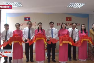 Triển lãm sách Việt – Lào: ''Dấu ấn qua từng trang sách''
