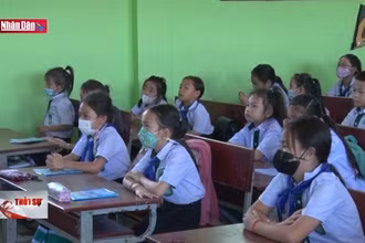 Trường song ngữ Lào - Việt Nam Nguyễn Du khai giảng năm học mới