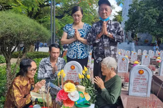 Những nỗi đau chưa bao giờ nguôi ngoai 