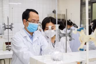 Trường Đại học Khoa học Tự nhiên, Đại học Quốc gia Hà Nội.