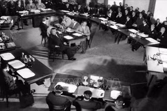 Quang cảnh Phiên khai mạc Hội nghị Geneve về Đông Dương, ngày 8/5/1954. Ảnh: Tư liệu TTXVN