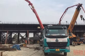 Thi công dự án Mai Sơn - quốc lộ 45. (Ảnh minh họa: Quang Hưng)