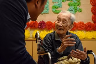 Cụ Mikizo Ueda. (Ảnh: mainichi.jp)