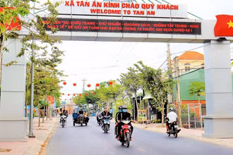 Xã Tân Ân, huyện Cần Đước đang tiến tới xã nông thôn mới kiểu mẫu đầu tiên của huyện. 
