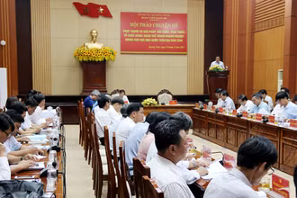 Tỉnh ủy Quảng Nam tổ chức hội thảo, tìm giải pháp xây dựng, phát triển tổ chức đảng trong doanh nghiệp ngoài khu vực nhà nước.