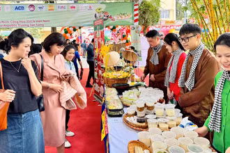 Liên hoan Ẩm thực quốc tế 2024 thu hút lượng khách kỷ lục.