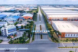 Khu công nghiệp Việt Nam-Singapore II (VSIP II) tại Bình Dương. (Ảnh TRỊNH BÌNH)