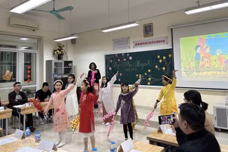Một buổi họp phụ huynh tại Trường tiểu học Tràng An (quận Hoàn Kiếm, Hà Nội).