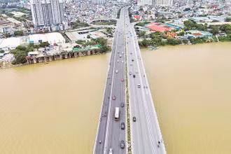 Cầu Vĩnh Tuy giai đoạn 2 được đưa vào khai thác.