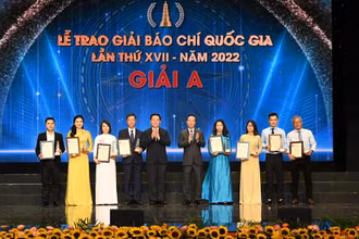 [Ảnh] Chủ tịch nước Võ Văn Thưởng dự Lễ trao giải Báo chí quốc gia lần thứ XVII - năm 2022