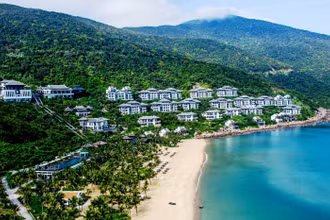 InterContinental Danang Sun Peninsula Resort, Khu nghỉ mát 5 sao ở bán đảo Sơn Trà nổi tiếng thế giới.