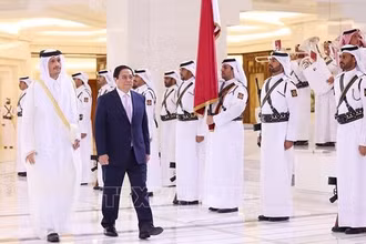 [Ảnh] Lễ đón Thủ tướng Phạm Minh Chính thăm chính thức Nhà nước Qatar