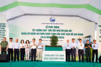 Lãnh đạo tỉnh Bình Dương phát động “Tết trồng cây đời đời nhớ ơn Bác Hồ”.