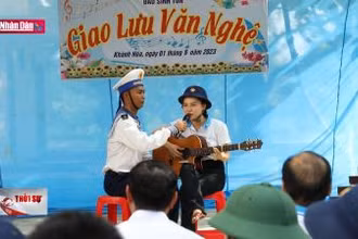 Tự hào hành trình "Sinh viên với biển, đảo Tổ quốc"