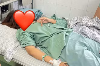 Sau nhiều ngày điều trị tích cực, sức khỏe của nữ sinh ngày càng hồi phục.