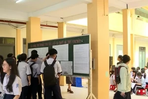 [Video] TP Hồ Chí Minh dự kiến tổ chức kỳ thi vào lớp 10 vào cuối tháng 6