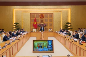 [Video] Thần tốc triển khai “Chiến dịch Quang Trung” xây dựng nhà cho người dân vùng bão lũ