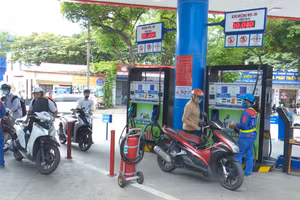 [Video] Đề xuất cơ chế tạm ứng ngân sách cho Quỹ bình ổn giá xăng dầu