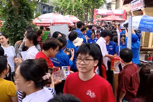 [Video] Ngày đầu tuyển sinh đại học 2026, đã có hơn 112 nghìn thí sinh đăng ký nguyện vọng