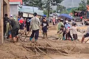 [Video] Thiên tai làm 13 người thương vong, thiệt hại hơn 255 tỷ đồng tại các tỉnh miền núi phía Bắc