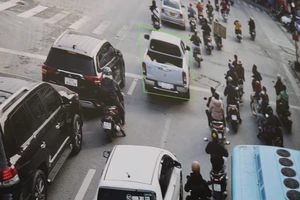 [Video] 1800 vi phạm giao thông tiếp tục bị camera AI của Hà Nội “bắt trọn” 