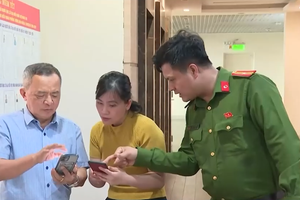 [Video] Hà Nội đẩy mạnh ứng dụng công nghệ thông tin trong công tác bầu cử