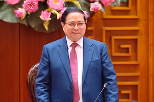 [Video] Thủ tướng yêu cầu không để đứt gãy chuỗi sản xuất cung ứng xăng dầu, nguyên liệu