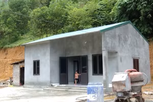 [Video] Hoàn thành xóa nhà tạm, dột nát đối với con đẻ của người hoạt động kháng chiến bị nhiễm chất độc hóa học trước 25/7