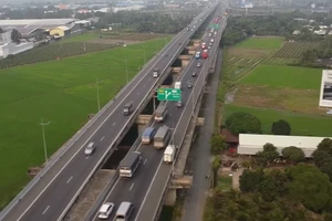 [Video] 319 trường hợp vi phạm giao thông trên cao tốc trong một ngày