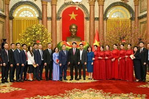 [Video] Văn phòng Chủ tịch nước gặp mặt đầu xuân