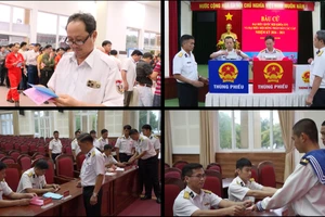 [Video] Cử tri làm việc dài ngày trên biển đi bỏ phiếu sớm