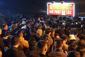 [Video] Thay đổi giờ phát ấn Đền Trần xuân Bính Ngọ 2026