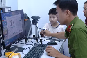 [Video] Cảnh báo thủ đoạn lừa đảo đăng ký tài khoản định danh điện tử cho trẻ em