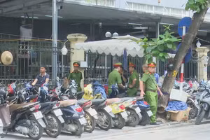 [Video] Hà Nội tổng kiểm tra các điểm trông giữ xe