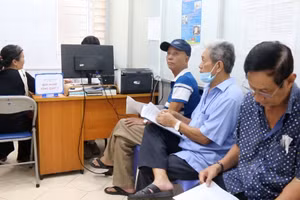[Video] Người dân sắp được khám sức khỏe định kỳ miễn phí khoảng 350.000 đồng/lượt