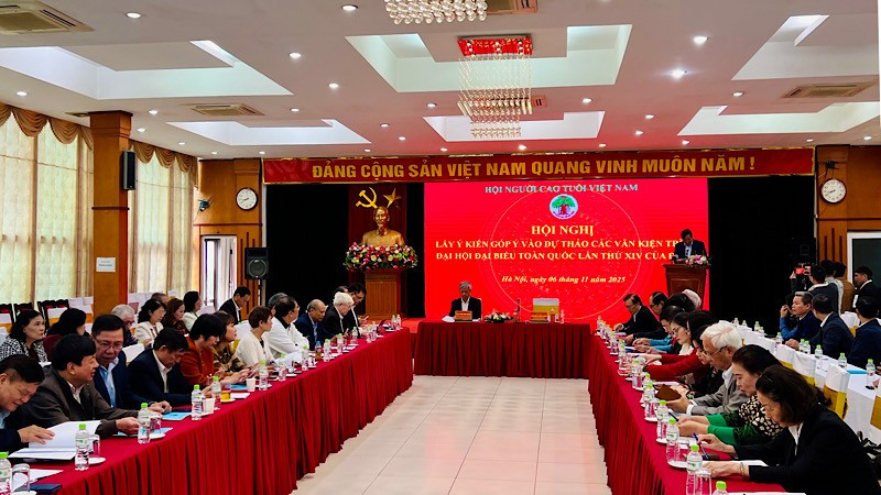 Toàn cảnh hội nghị lấy ý kiến góp ý vào dự thảo các văn kiện trình Đại hội đại biểu toàn quốc lần thứ XIV của Đảng.