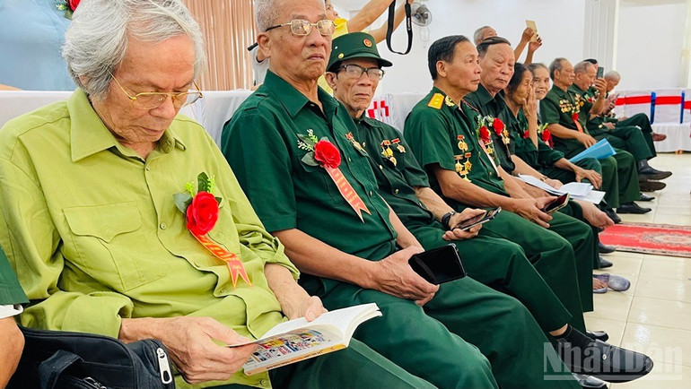 Đại biểu dự lễ kỷ niệm. ndo_br_img-5904.jpg