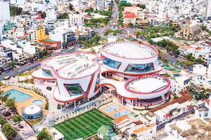 Cung Văn hóa Thiếu nhi tỉnh Khánh Hòa nằm ở trung tâm thành phố Nha Trang.