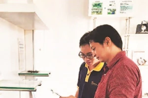 Khu trưng bày các bo mạch điện tử tại Khu Công nghệ cao Thành phố Hồ Chí Minh.