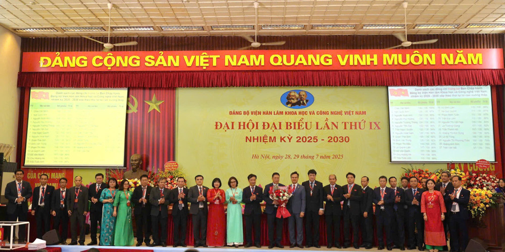 Ban Chấp hành Đảng bộ Viện Hàn lâm Khoa học và Công nghệ Việt Nam nhiệm kỳ 2025-2030. 6.jpg