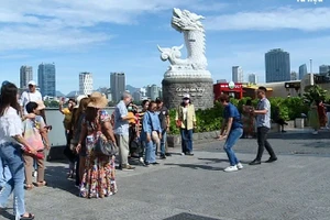 [Video] Du lịch Việt Nam đón gần 10,7 triệu lượt khách quốc tế trong nửa đầu năm 2025