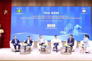 Các đại biểu tham dự tọa đàm. (Ảnh: ANH MINH)