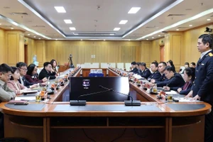 Phó Cục trưởng Cục Thuế Vũ Chí Hùng phát biểu tại buổi làm việc.