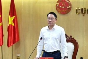 Phó Cục trưởng Mai Sơn phát biểu chỉ đạo tại cuộc họp.