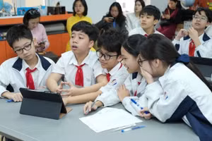 Những tiết học chuyển đổi số luôn sôi động, hấp dẫn học sinh.